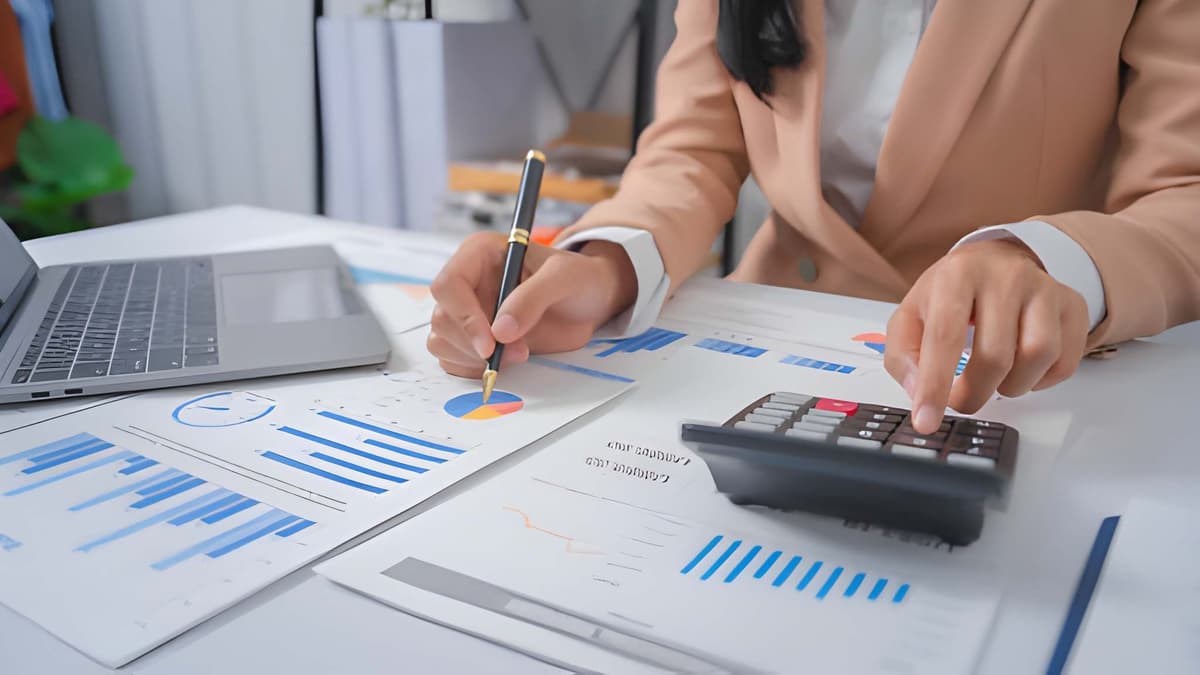 Zypria bookkeeping VA at work